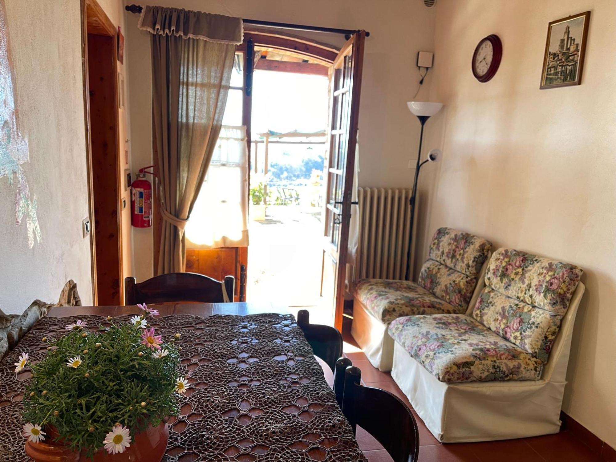 Agriturismo Vernianello Поджібонсі Екстер'єр фото